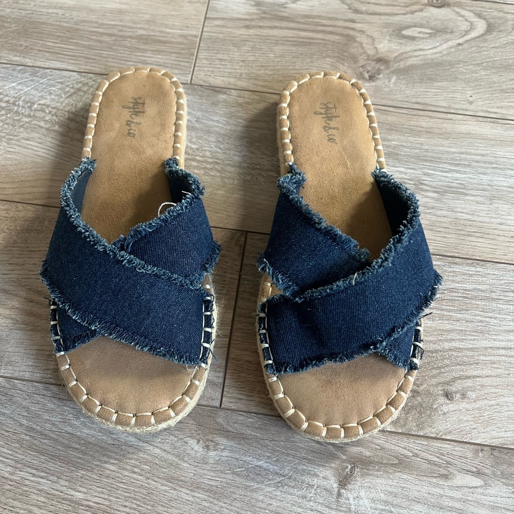Demin flat sandals